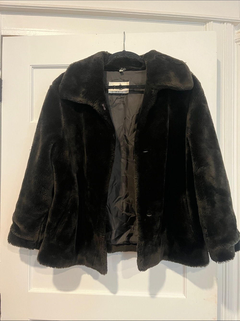 Spanish Vintage Plush Faux Fur Women's Coat - Dark Chocolate- Almost Black